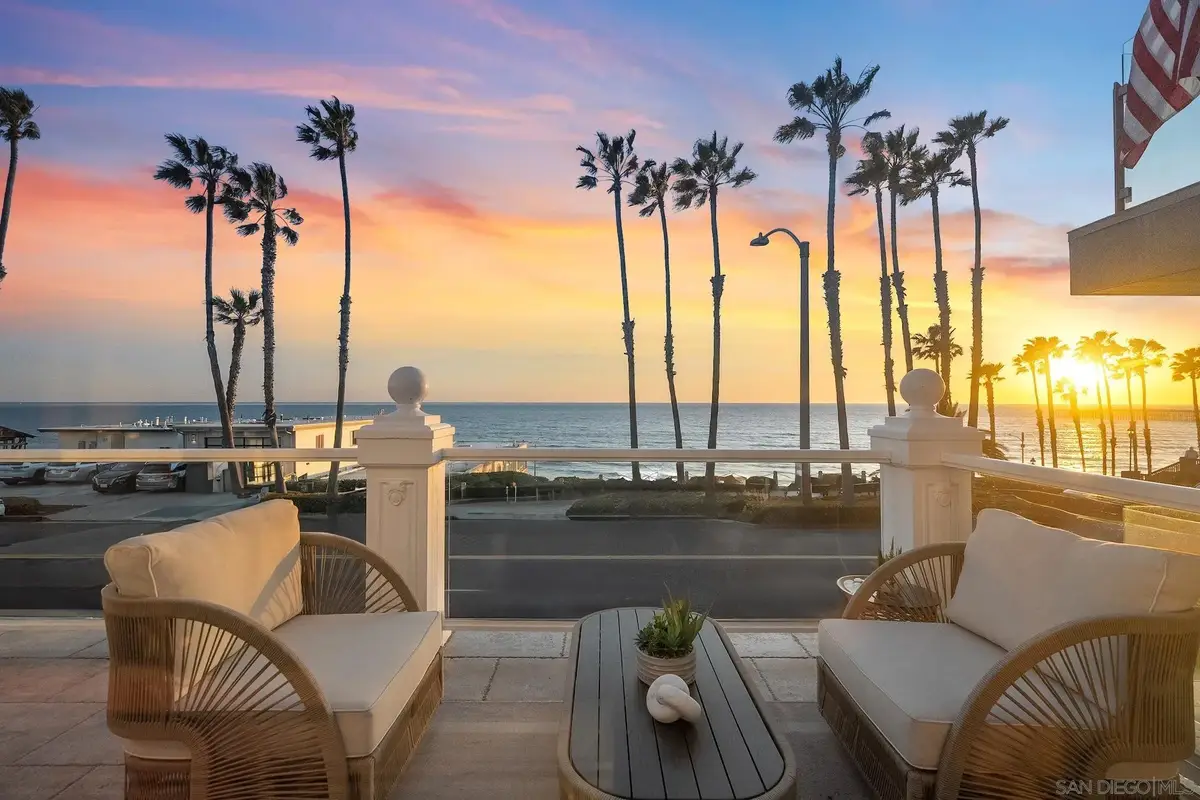 208 S Pacific St, Oceanside, CA 92054 - Image #1