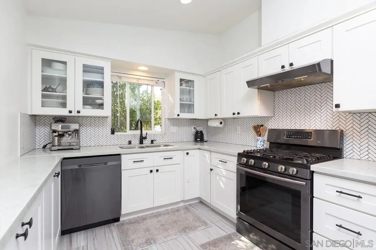 650 E Madison Ave, El Cajon, CA 92020 - Image #1