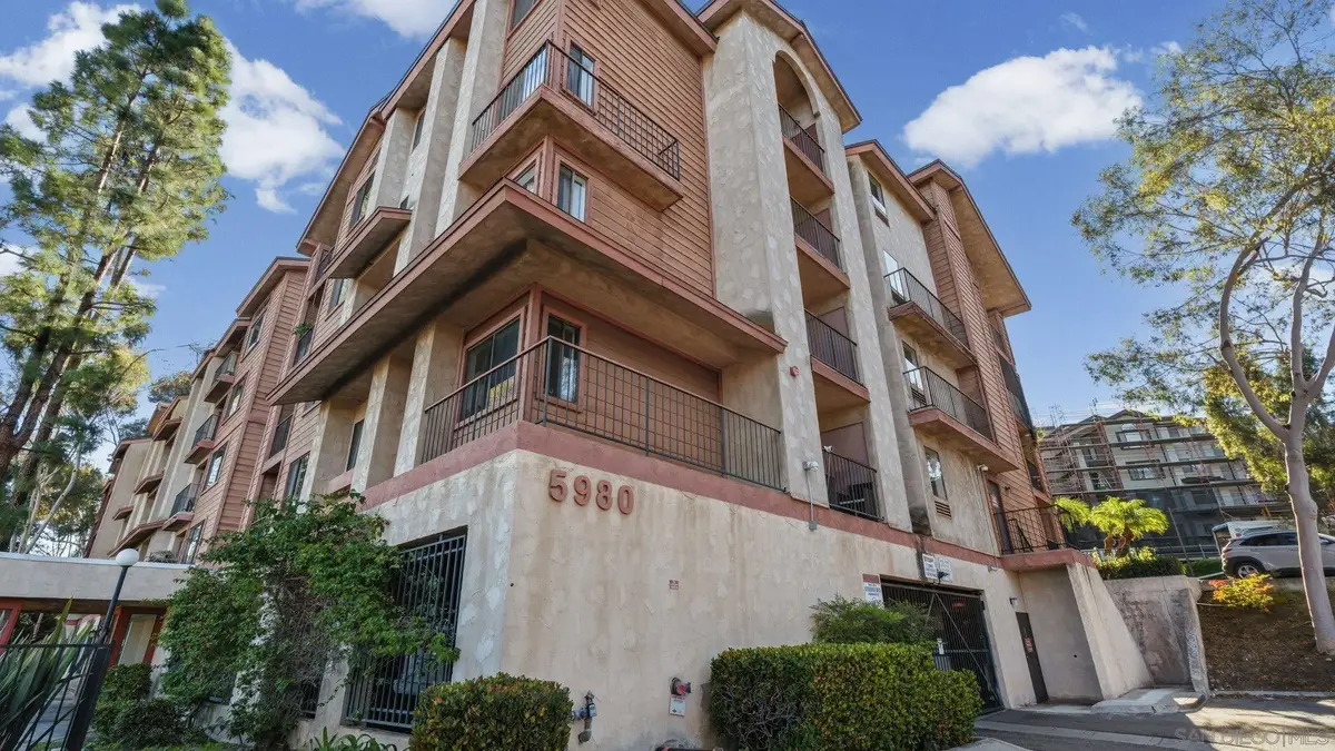 5980 Dandridge Ln #215, San Diego, CA 92115 - #1
