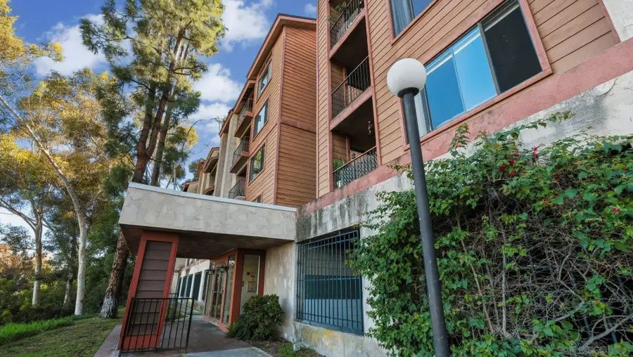 5980 Dandridge Ln #215, San Diego, CA 92115 - #2