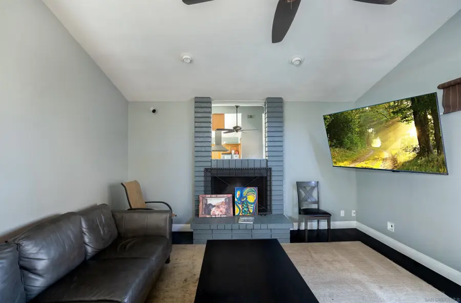 1116 Circle Dr, Escondido, CA 92025 - Image #2