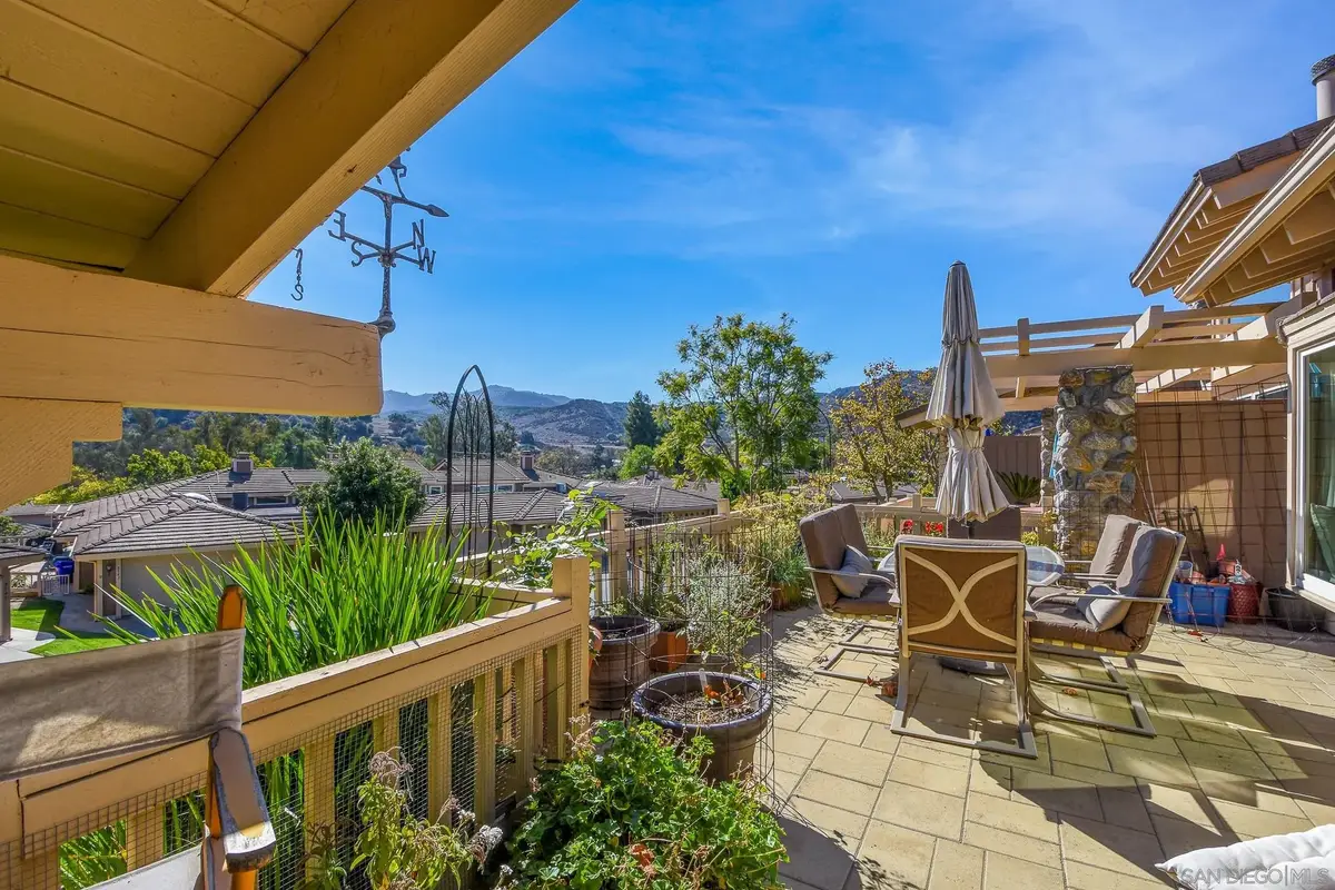 8541 Circle R Course, Escondido, CA 92026 - Image #1