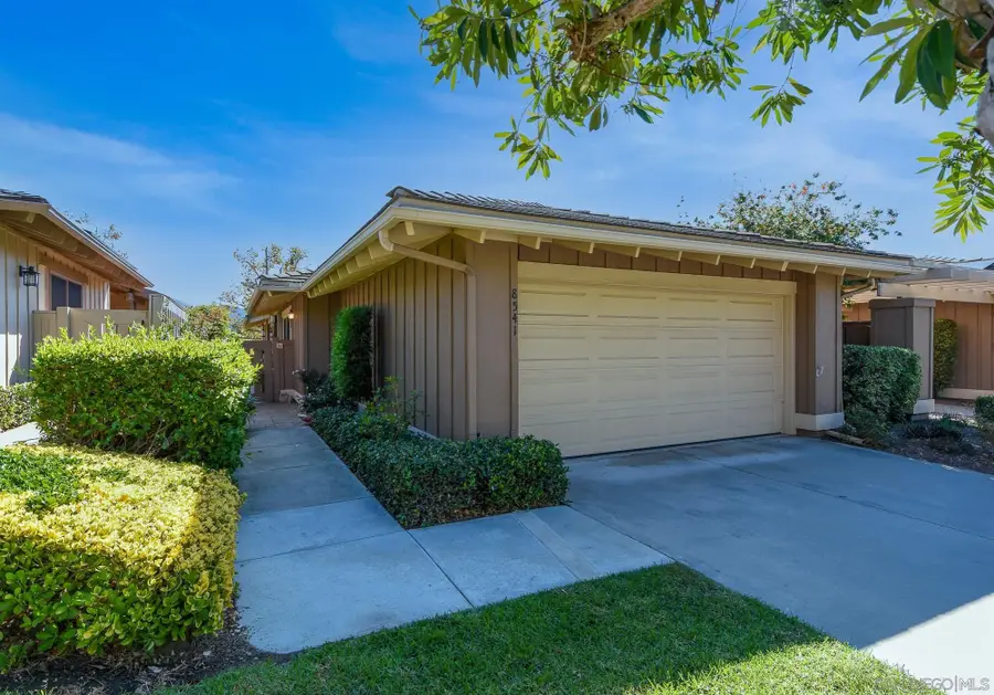 8541 Circle R Course, Escondido, CA 92026 - Image #3