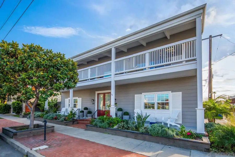 420 1st St, Coronado, CA 92118 - Image #2