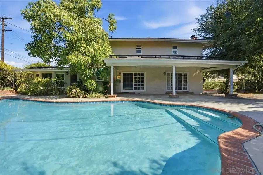 1262 Brittany Cross Rd, North Tustin, CA 92705 - Image #2