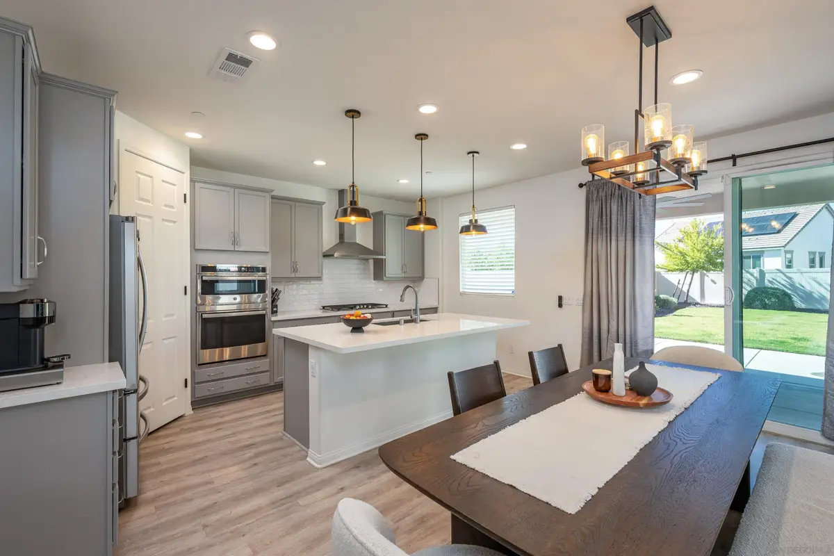 39297 Kindler Ln, Temecula, CA 92591 - Image #1