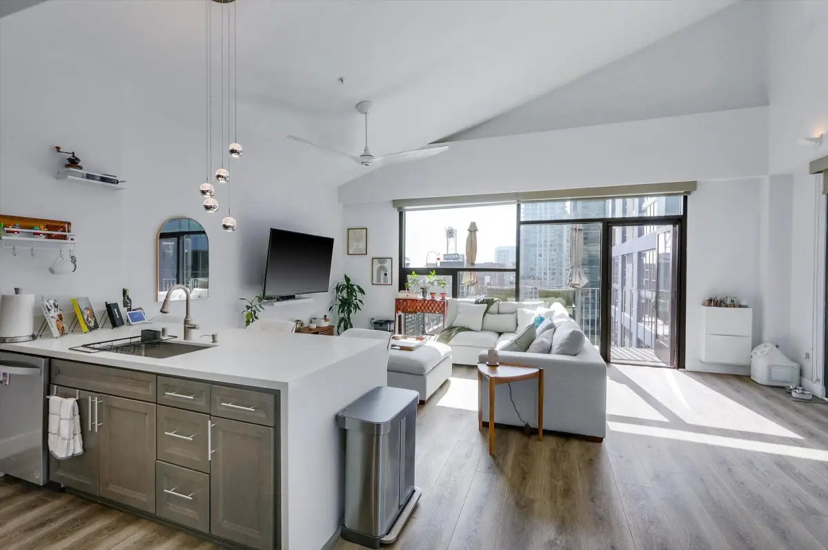 350 11th Ave #922, San Diego, CA 92101 - Image #1