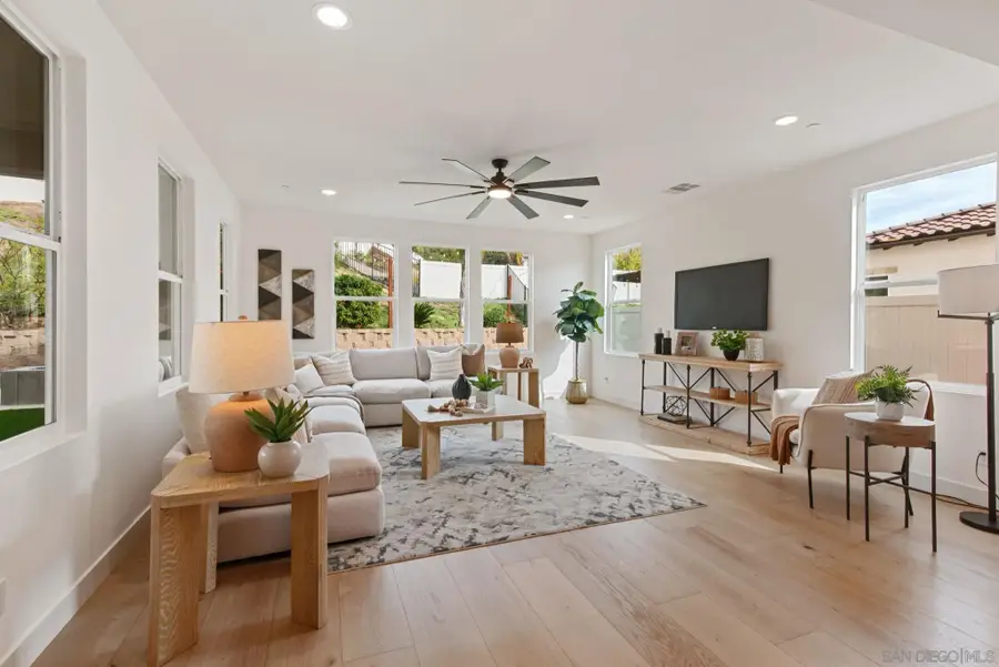1176 Witherby Lane, Escondido, CA 92026 - Image #2