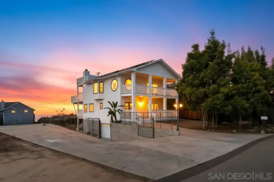 131 Scenic Dr, El Cajon, CA 92021 - Image #3