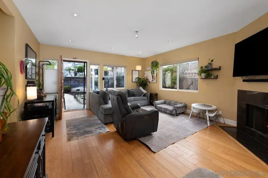 2866 Eagle St, San Diego, CA 92103 - Image #2