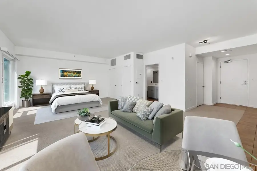 550 15th St #401, San Diego, CA 92101 - Image #2