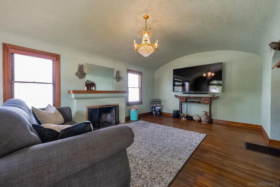 4817 Biona Drive, San Diego, CA 92116 - Image #3