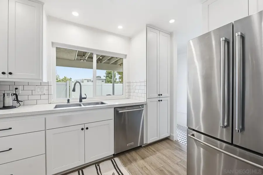 1422 Caminito Septimo, Cardiff, CA 92007 - Image #2