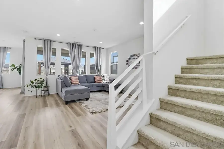 2083 Via Estancia, Chula Vista, CA 91913 - Image #2