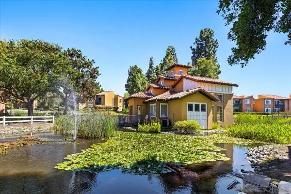 17165 W Bernardo Dr #205, San Diego, CA 92127