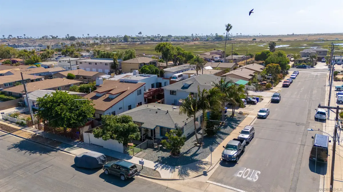 408-14 Delaware St, Imperial Beach, CA 91932 - Image #1