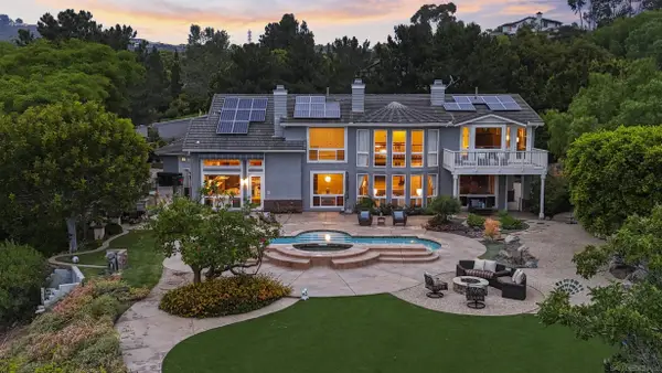 521 Latigo Row, Encinitas, CA 92024