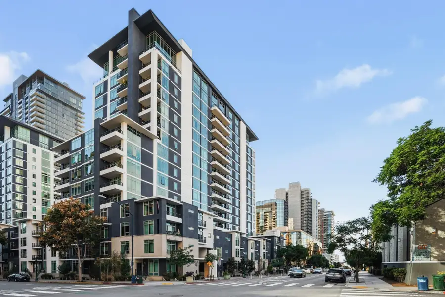 425 W Beech St #314, San Diego, CA 92101 - Image #2