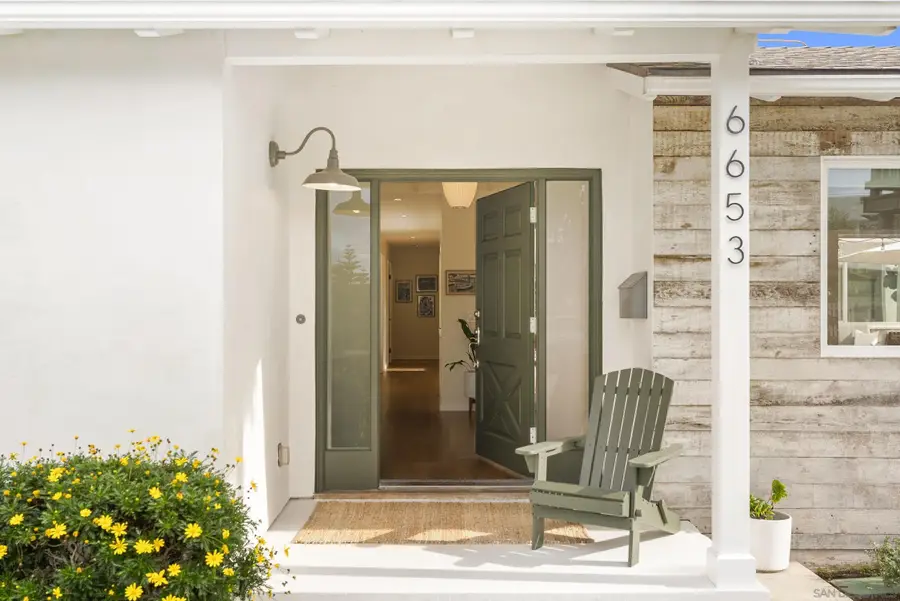 6653 Avenida Manana, La Jolla, CA 92037 - Image #2