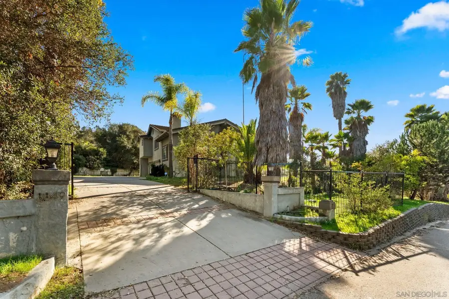 3849 Pala Mesa Drive, Fallbrook, CA 92028 - Image #2