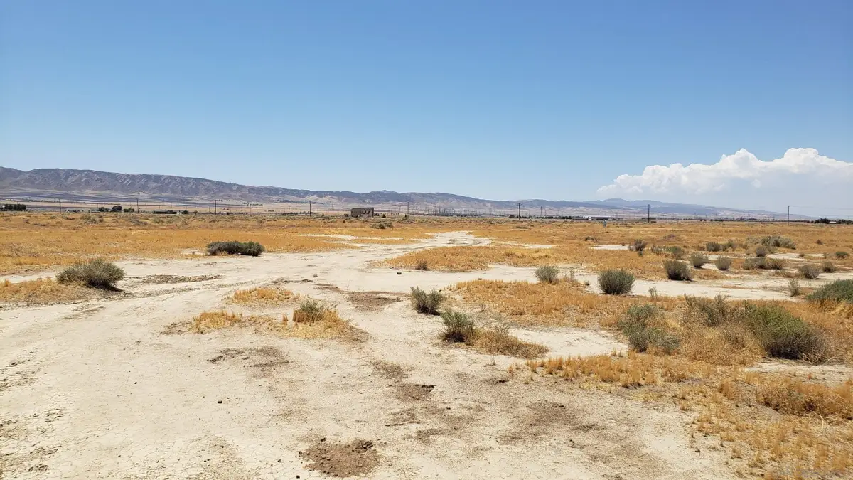 67 Cor 67 Stw Kettering St #21, Del Sur, CA 93536 - Image #1