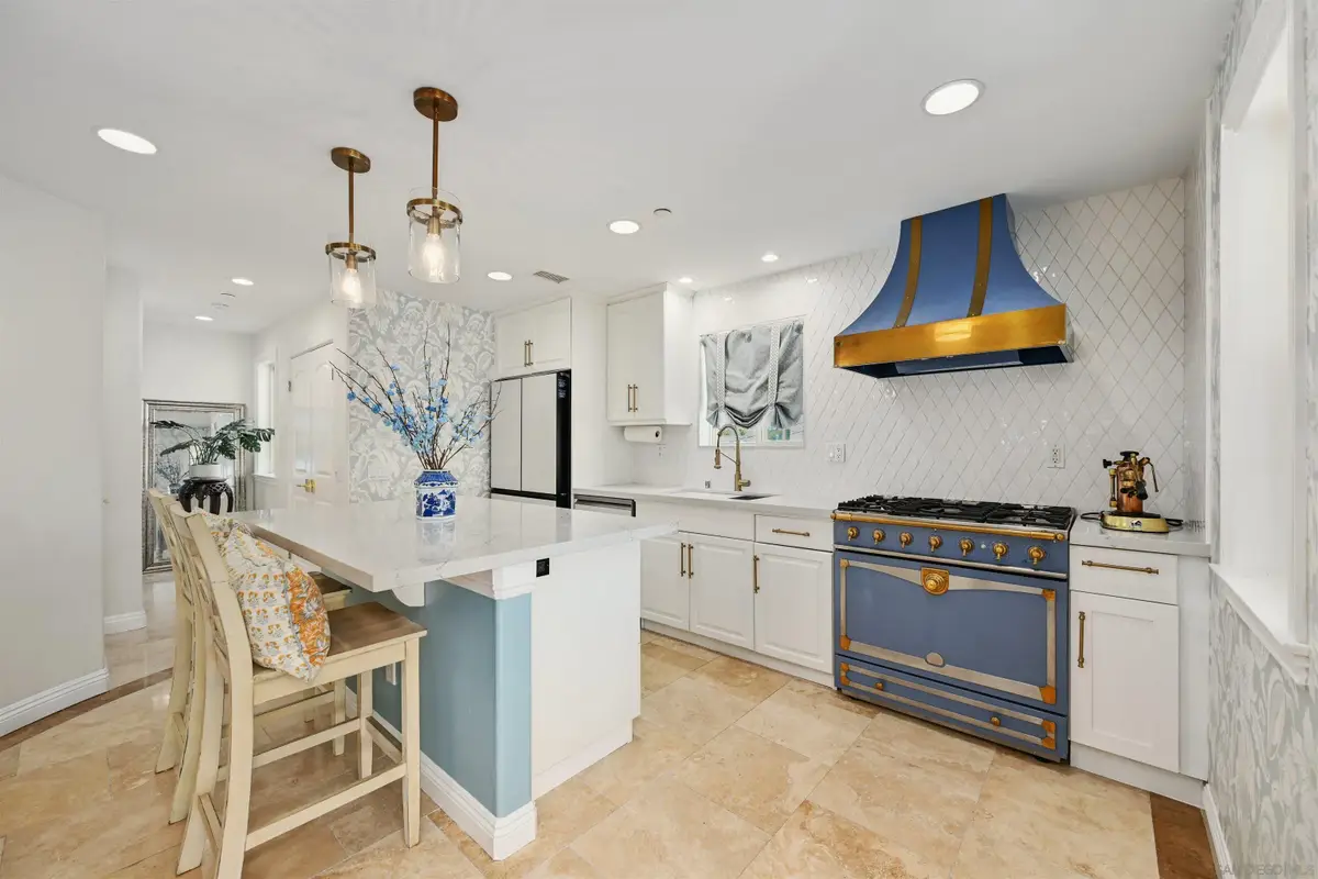 1807 Grand Ave, San Diego, CA 92109 - Image #1