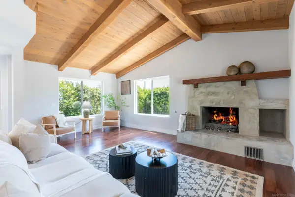 907 Ridge Heights Road, Fallbrook, CA 92028