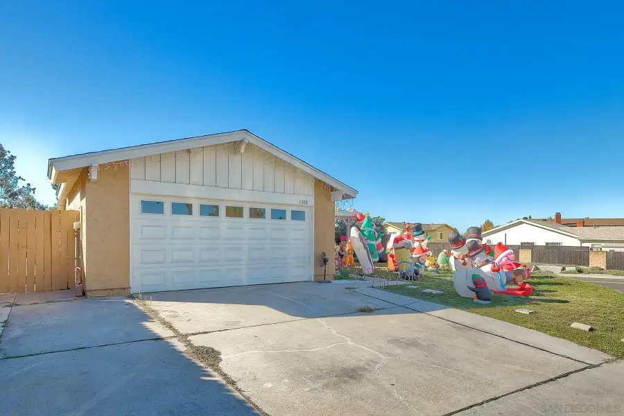 1302 Valencia, Chula Vista, CA 91910 - Image #3