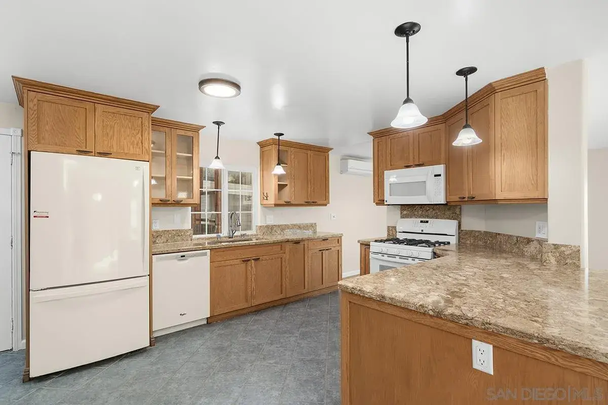 14215 Pecan Park Ln 124 #124, El Cajon, CA 92021 - Image #1