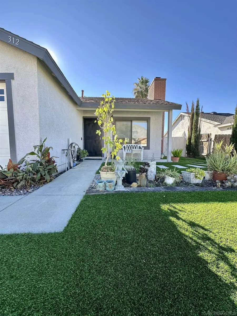 312 Blue Ridge Lane, San Jacinto, CA 92583 - Image #3