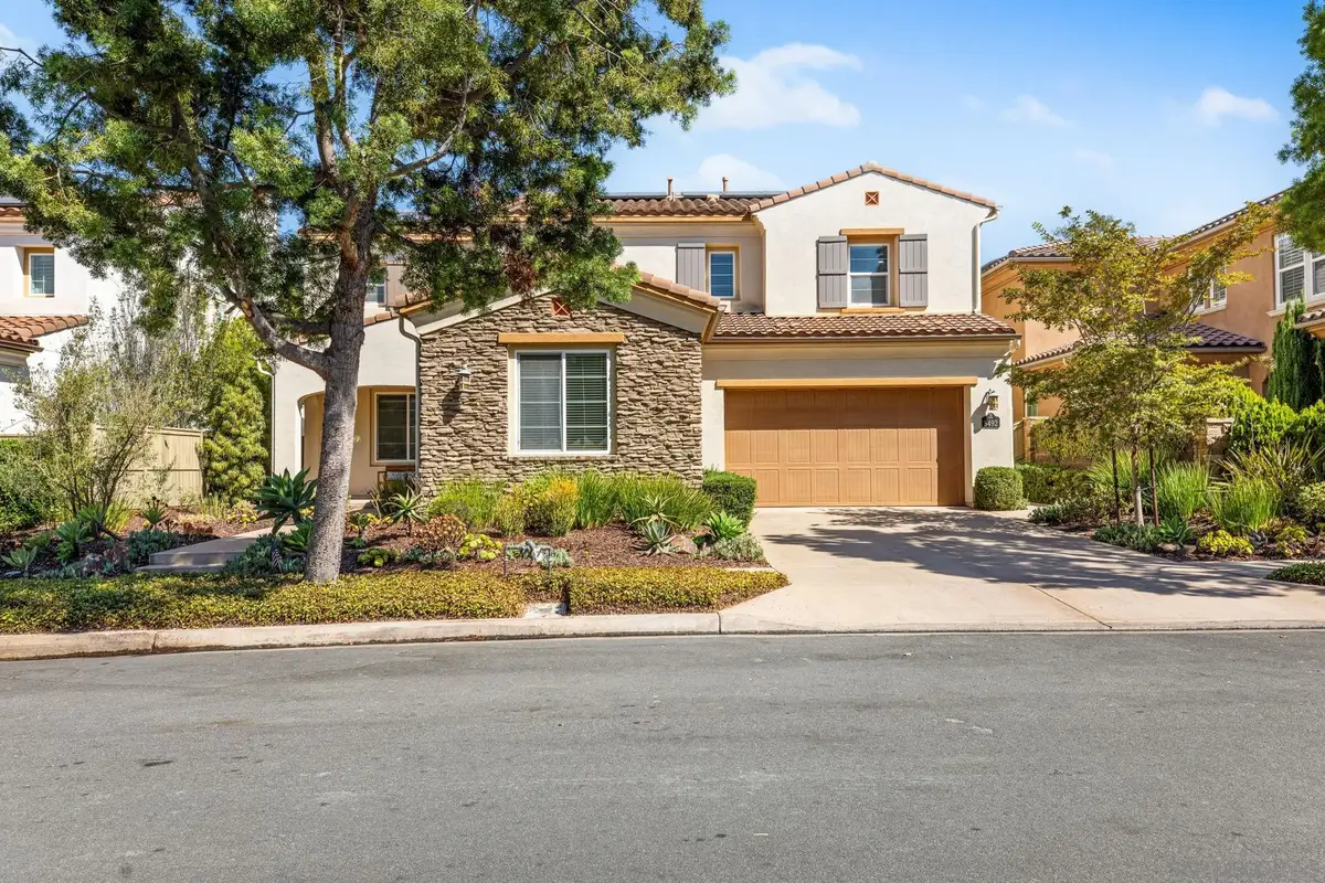 8492 Blackburn Ln, San Diego, CA 92127 - Image #1