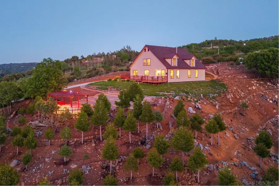 16913 Harrison Park Trl, Julian, CA 92036 - Image #2