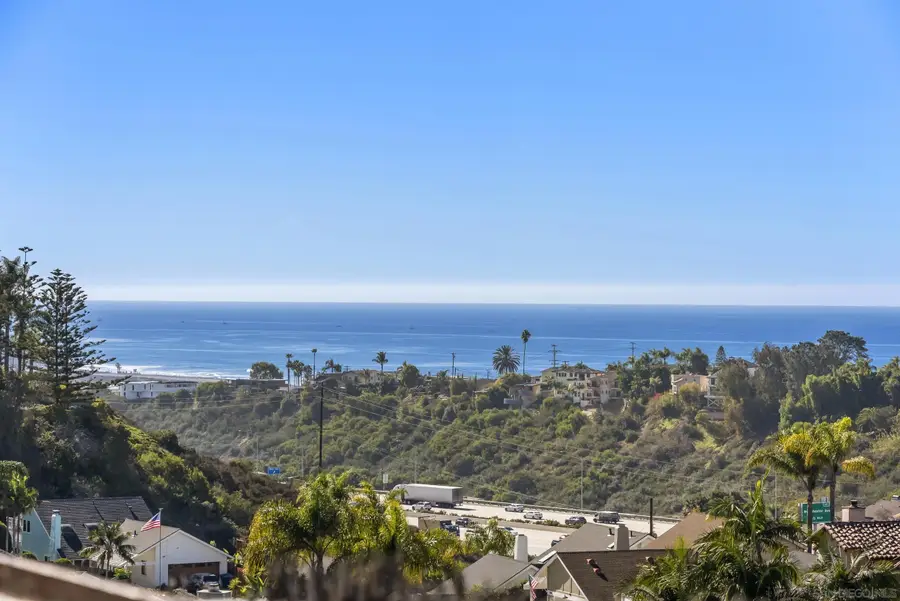 1007 Genie Ln, Cardiff By The Sea, CA 92007 - Image #2