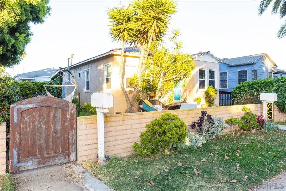 4922-24 Coronado Ave, San Diego, CA 92107 - Image #1