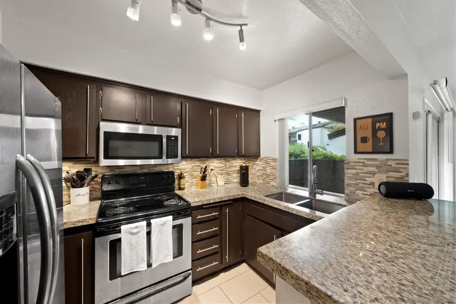 8023 Caminito De Pizza #E, San Diego, CA 92108 - Image #2