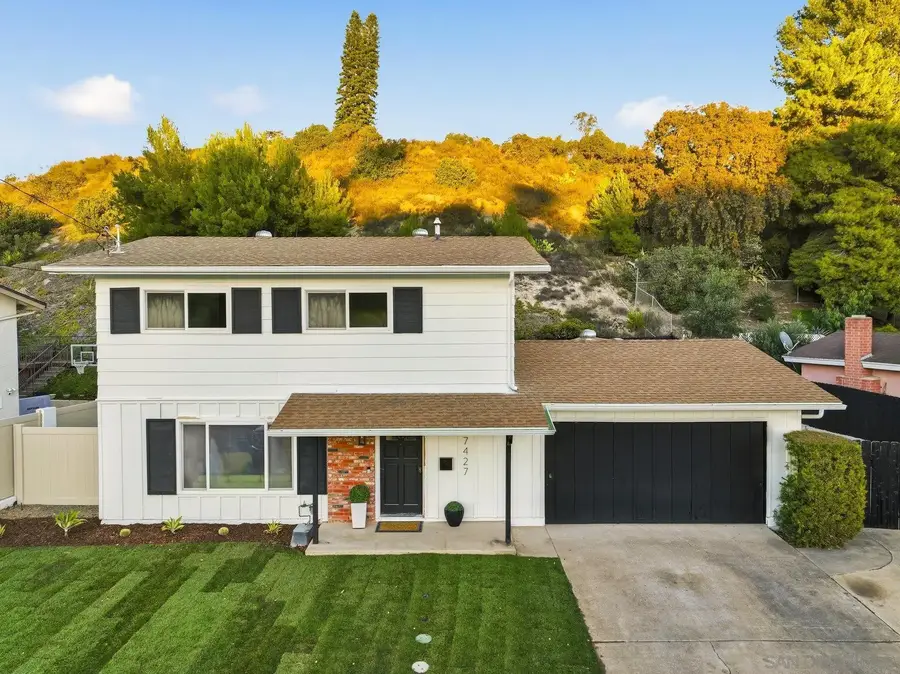 7427 Margerum Ave, San Diego, CA 92120 - Image #2