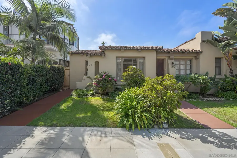 607 Arenas, La Jolla, CA 92037 - Image #2