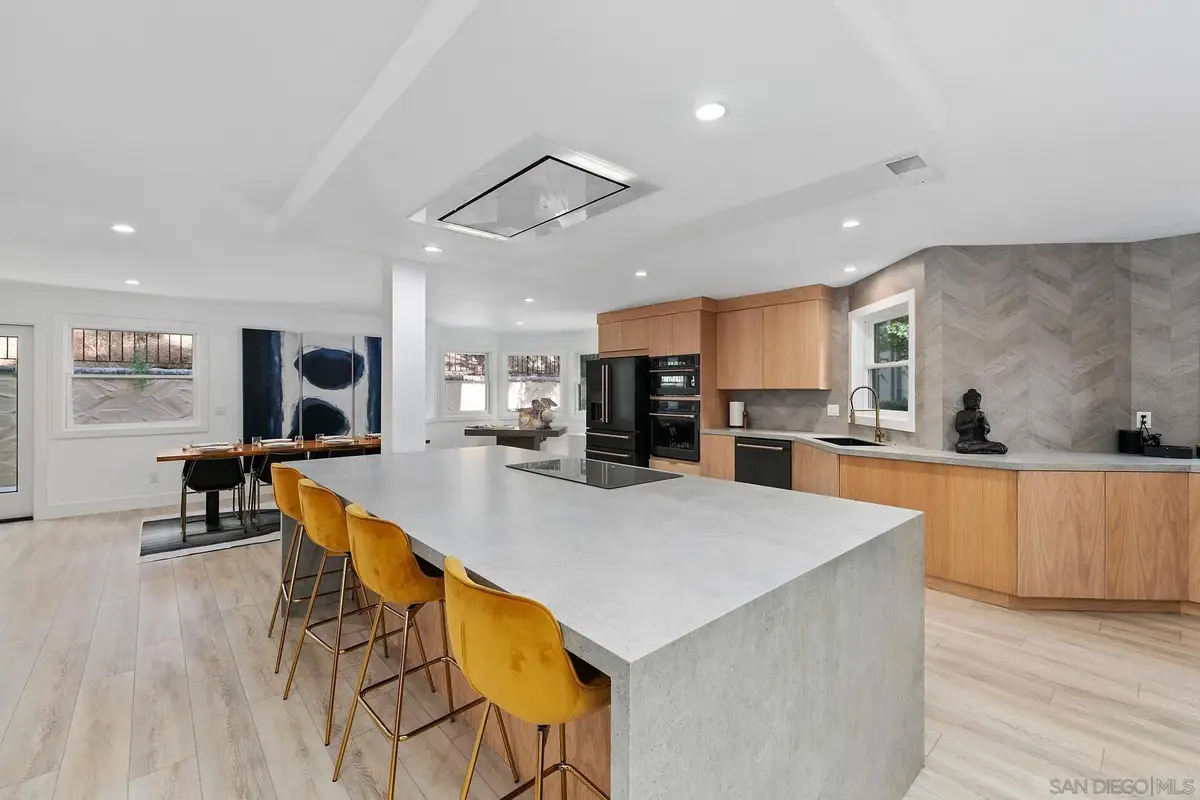 7359 Alicante Rd, Carlsbad, CA 92009 - Image #1