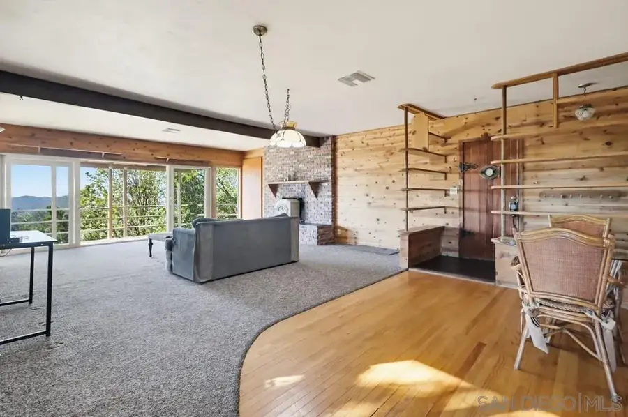 602 Starbright Ln, Alpine, CA 91901 - Image #2