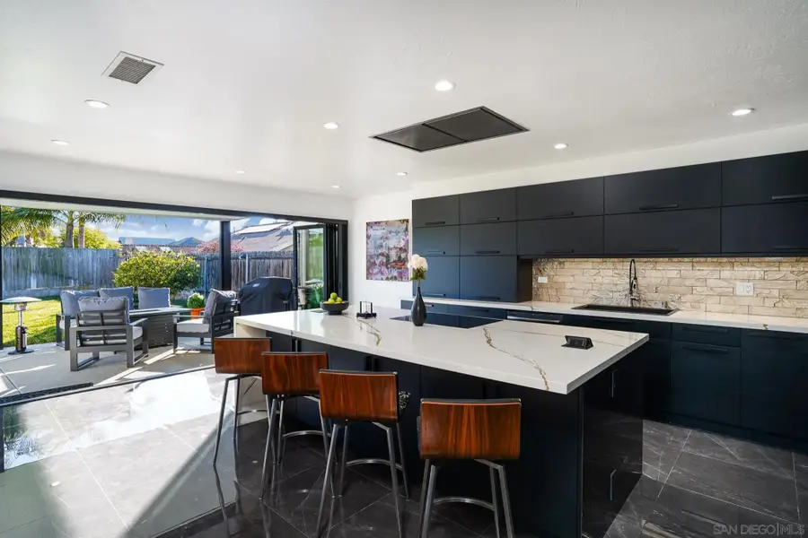 1517 Shields Ave, Encinitas, CA 92024 - Image #2