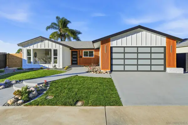 5424 Princess View Pl, San Diego, CA 92120