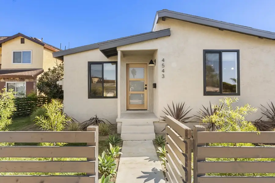4543 Moraga Ave, San Diego, CA 92117 - Image #2