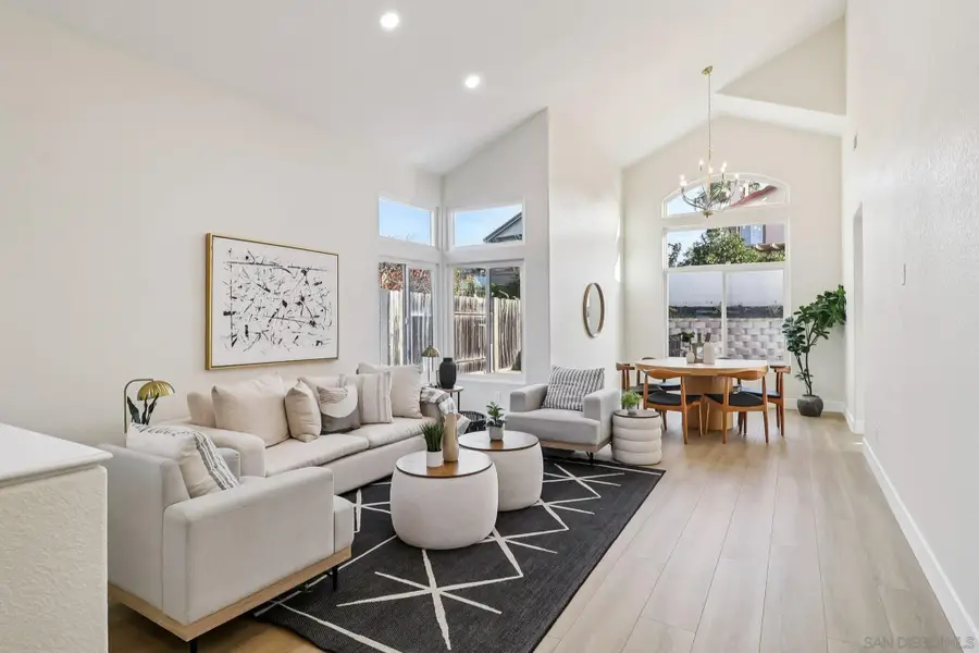 664 Crescent Dr, Chula Vista, CA 91911 - Image #2