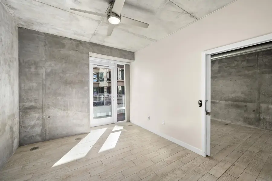 1080 Park Blvd #303, San Diego, CA 92101 - Image #3