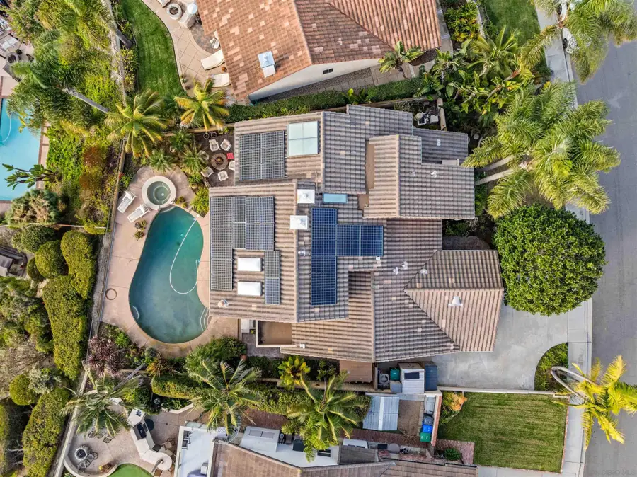 7215 Daffodil Pl, Carlsbad, CA 92011 - #3