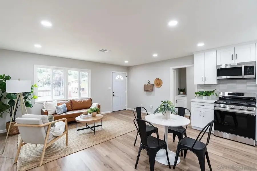 5270 Trojan Ave, San Diego, CA 92115 - Image #2