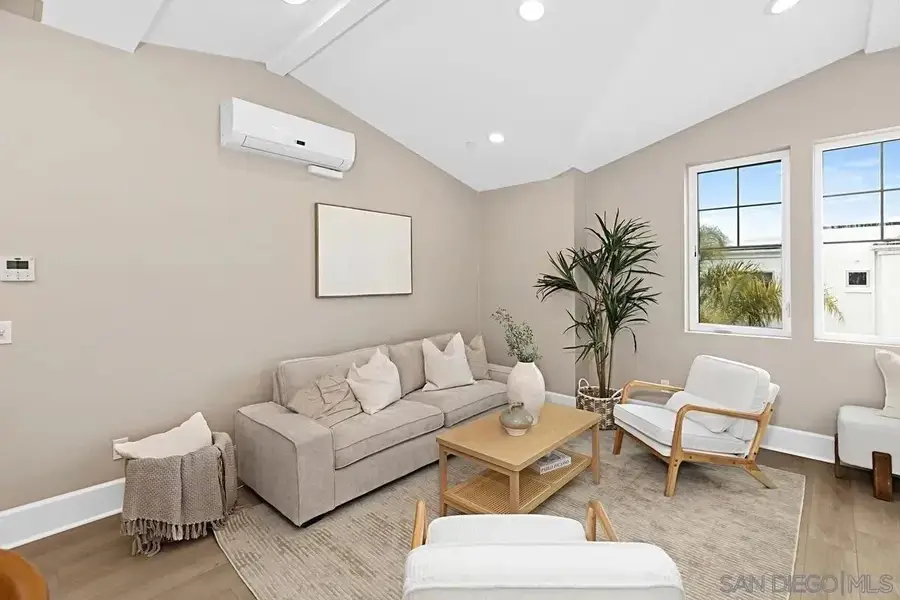 819 Kennebeck Ct, San Diego, CA 92109 - #3