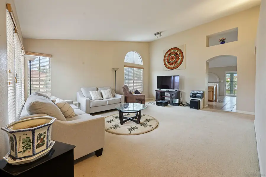 11806 Landbreeze Way, San Diego, CA 92126 - Image #3