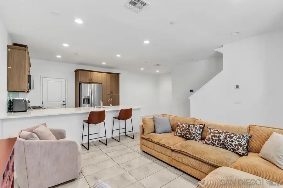 1961 Avenida Citron Unit 115 #115, Chula Vista, CA 91913 - Image #3