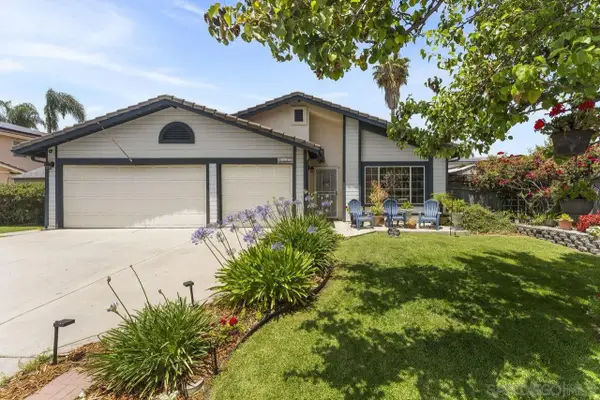 9942 Theresa Ln, Santee, CA 92071